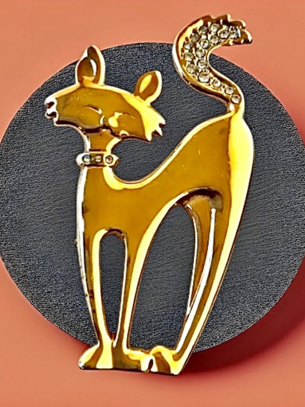Gold Tone Cat Brooch Vintage Rhinestone Collar Tail Whimsical Kitty Figural Pin